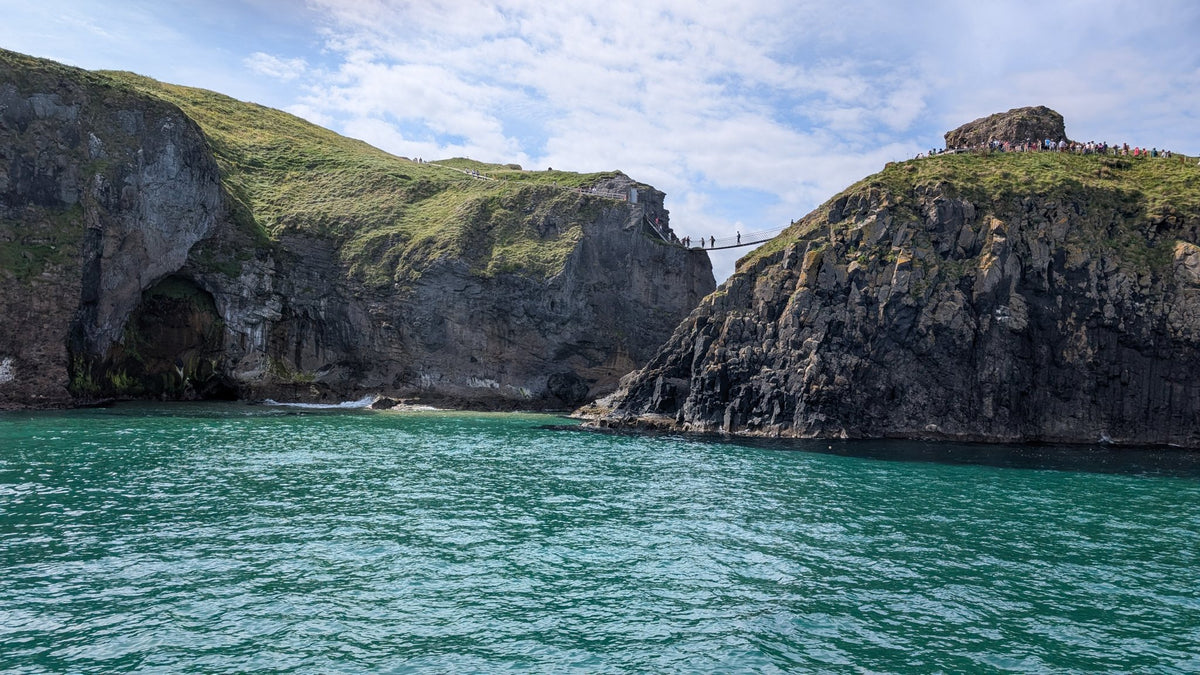 Carrick-a-Rede Rope Bridge, Cliffs, Caves & Waterfalls Tour